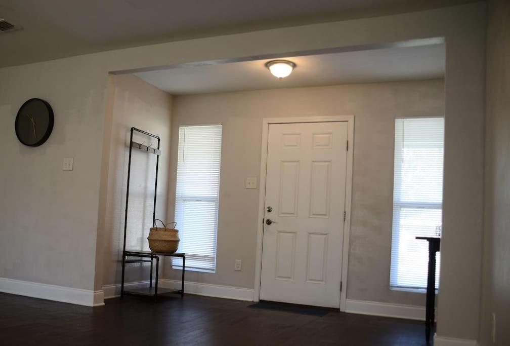 Comfortable 3 Bed, 2 Bath, Pet Friendly Home Close To Baton Rouge 덴햄스프링스 외부 사진